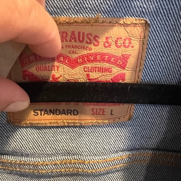Levi's Denim Jacket - Picture 3 of 15